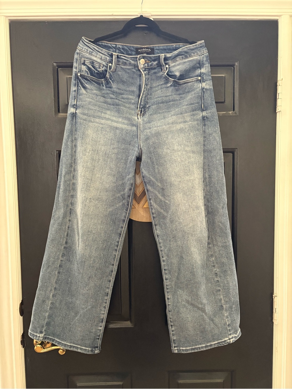 Social Threads Risen Wren High-Rise Barrel Jeans for Women